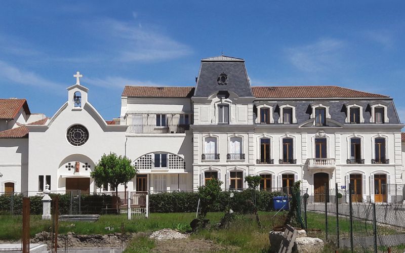 Bâtiment Institut Saint Ange à MONTFAVET by SNEF Gentiletti